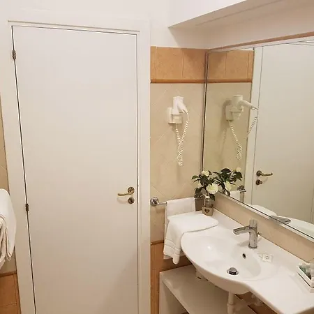 Hotell Gabbiano 4*
